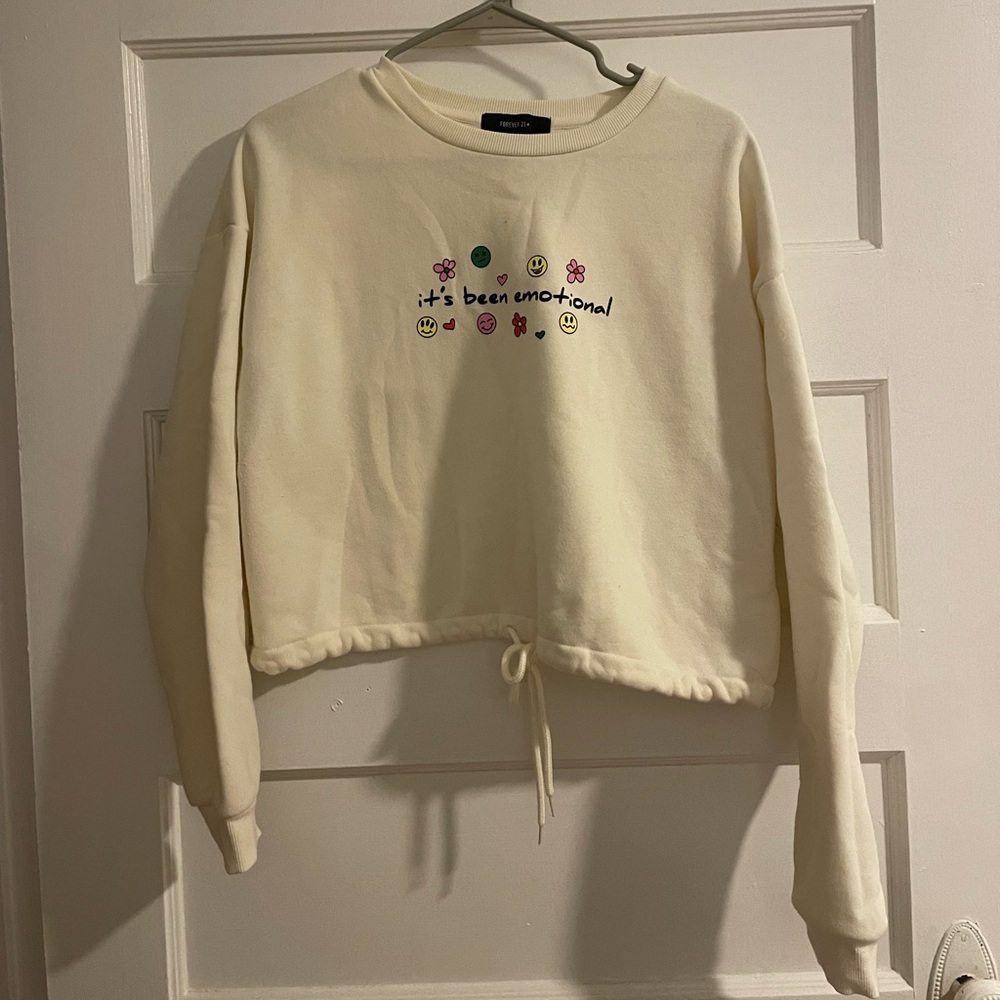 Forever 21 Plus Cream Sweatshirt